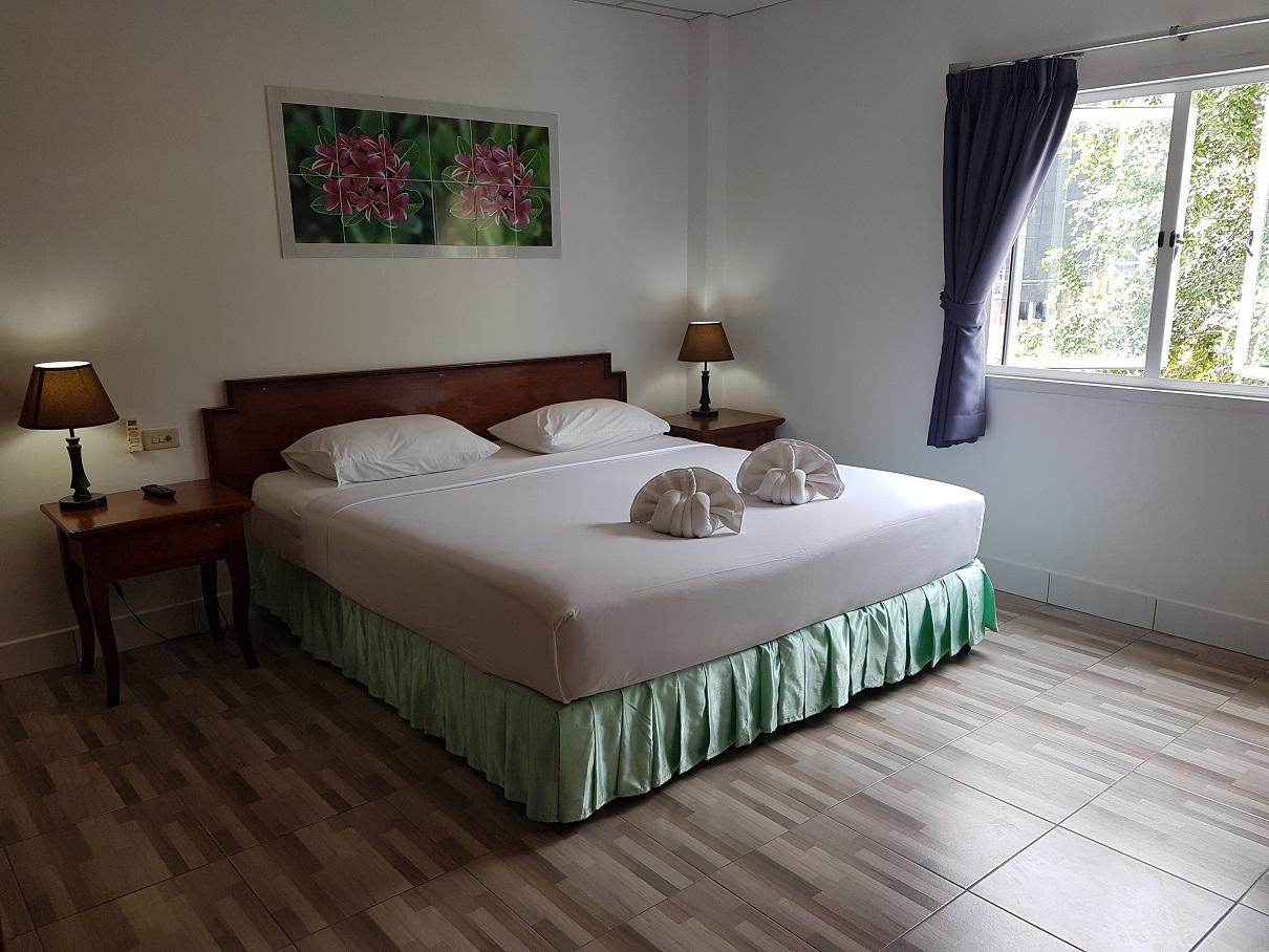 Welcome Inn Hotel @ Karon Beach. Single Room From Only 500 Baht Пхукет Екстер'єр фото